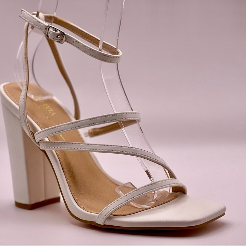 Elegant White Strappy Women's Heels